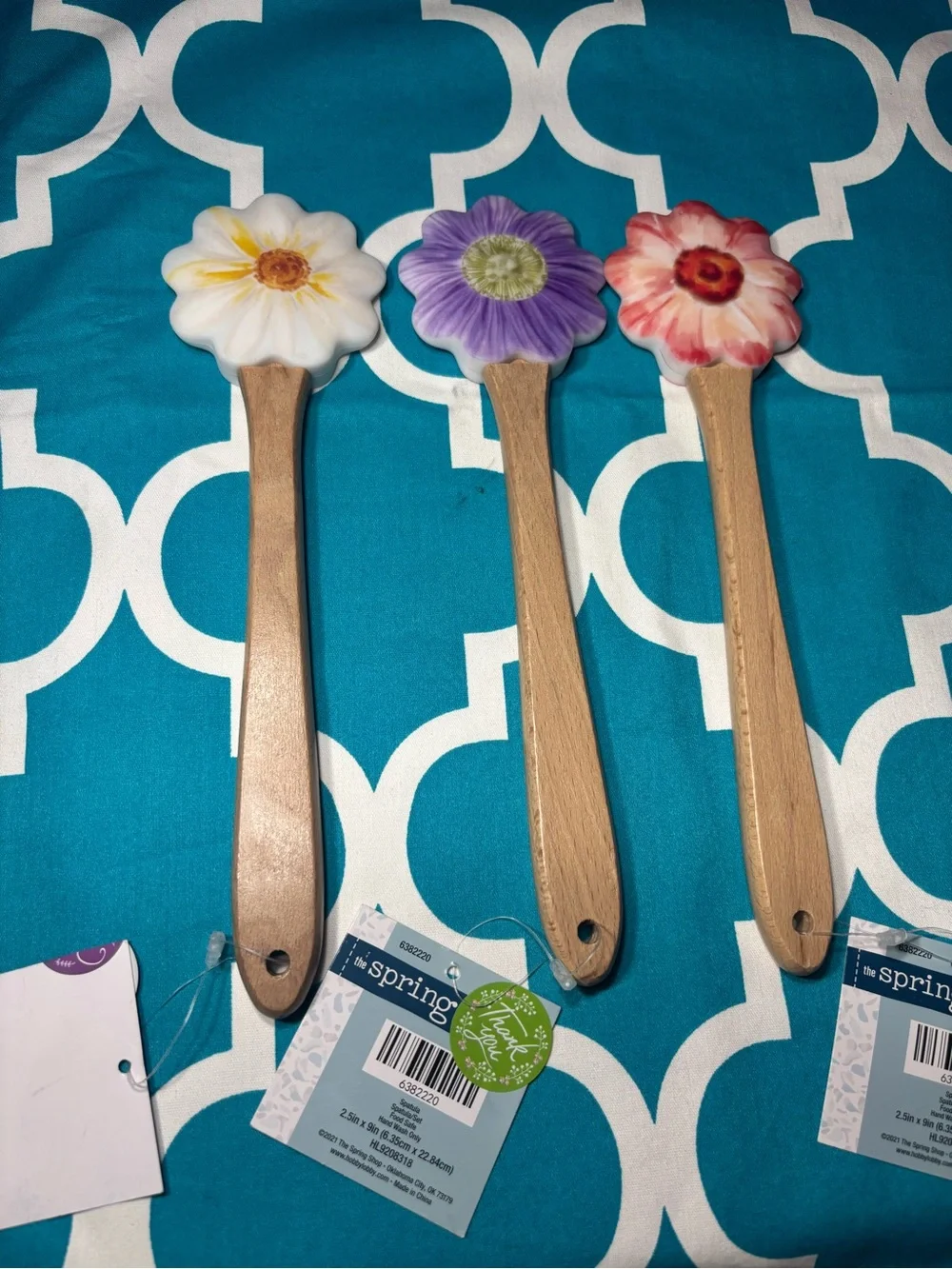 New Set of 3 Floral Silicone Spoon Spatulas - White, Purple, Coral